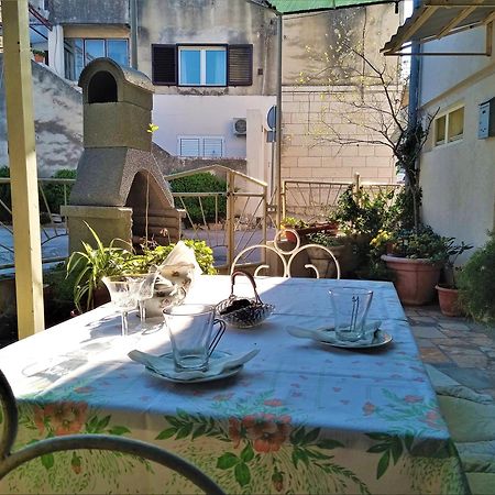 Apartment Marijeta Kaštela Εξωτερικό φωτογραφία